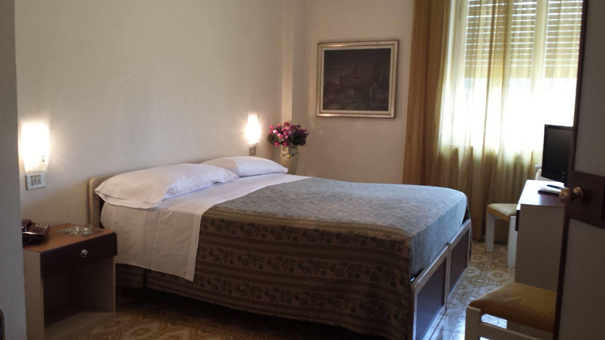 Sole Hotel 3*